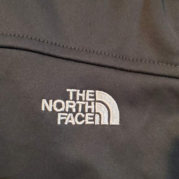 The North Face lightweight vest - Picture 7 of 12